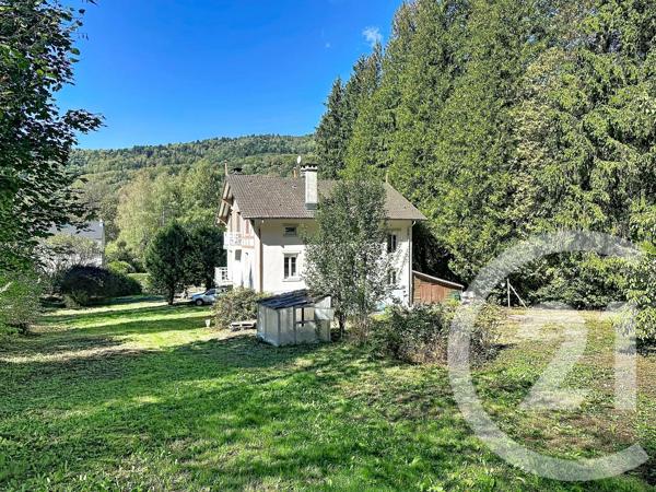 Maison à vendre  6 pièces - 161,50 m 2   LEPUIX  - 90