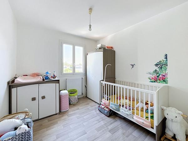 Charmante maison familiale avec jardin, garage motorisé et 3 chambres