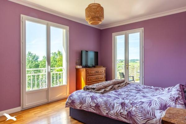 Maison à vendre 431 730 € Saint-Aulaire 6 p 267 m² DPE D