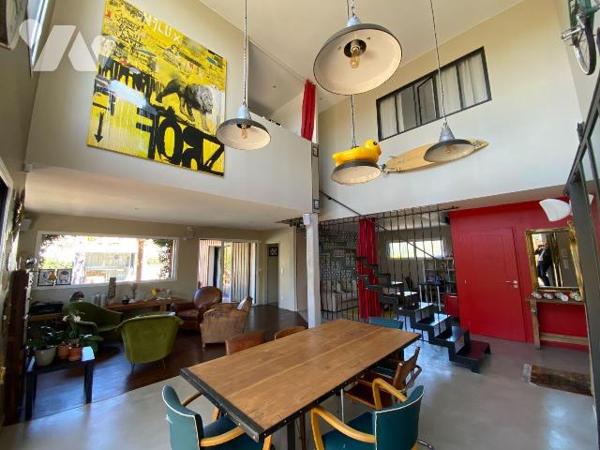 A VENDRE, Gironde, proche Bordeaux, SAINT MEDARD EN JALLES quartier Corbiac, dans une rue très ...