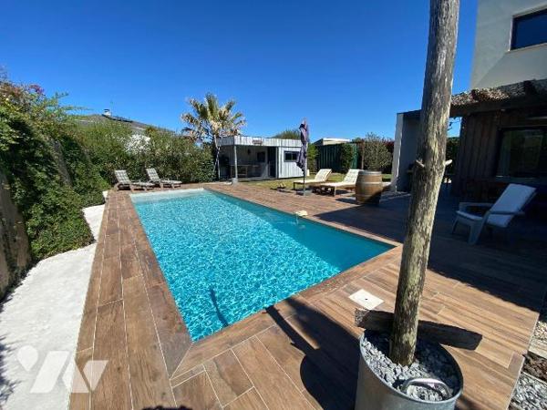 A VENDRE, Gironde, proche Bordeaux, SAINT MEDARD EN JALLES quartier Corbiac, dans une rue très ...