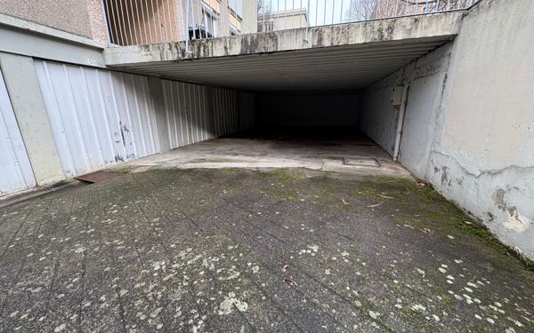 Stationnement à vendre    18 m2 Toulouse