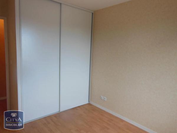 Appartement à louer 3 pièces 60.63m² Mâcon (71000)