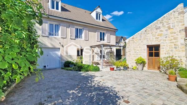 Maison individuelle, 5 chambres, dépendance, 580 m2 de terrain