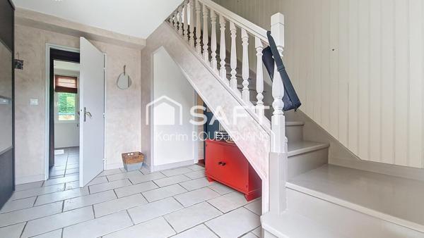 Maison individuelle, 5 chambres, dépendance, 580 m2 de terrain