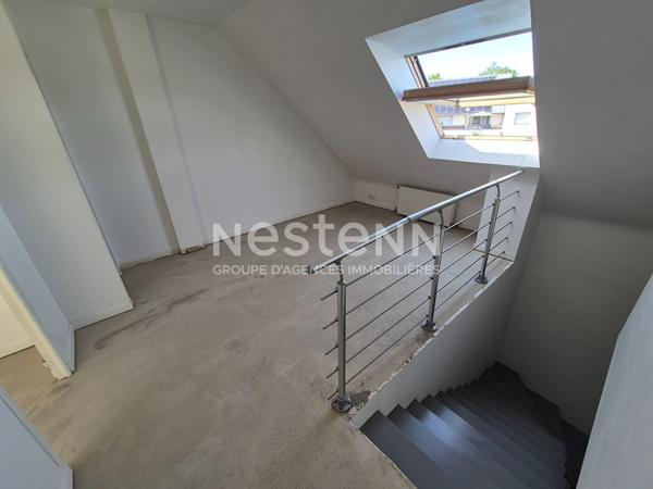 Maison contemporaine a vendre a Elven - 4 chambres, proche du bourg