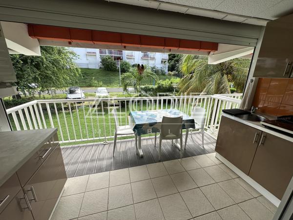 Moule (97160) Exclusivité ZEOPIE Immobilier : T1 de 34m² Résidence Alizés avec accès mer direct.