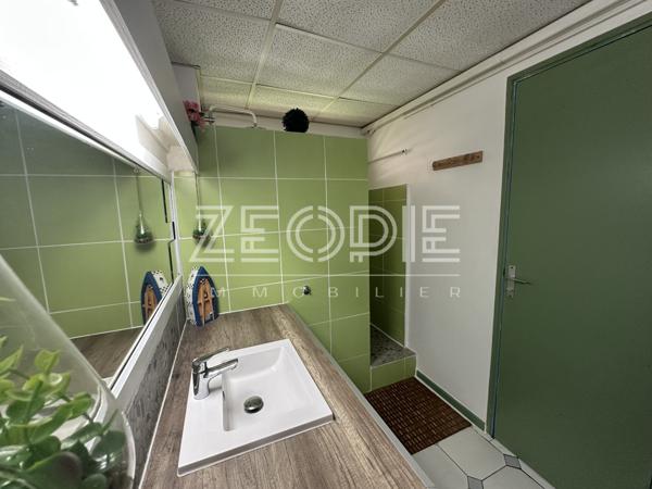 Moule (97160) Exclusivité ZEOPIE Immobilier : T1 de 34m² Résidence Alizés avec accès mer direct.