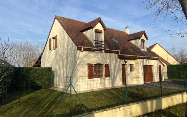 Maison à vendre    4 pièces • 110 m2 Ormes