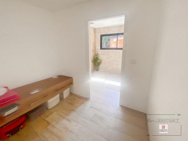 EN BAISSE : VILLA FAMILIALE  RECENTE AVEC PISCINE A PENNAUTIER