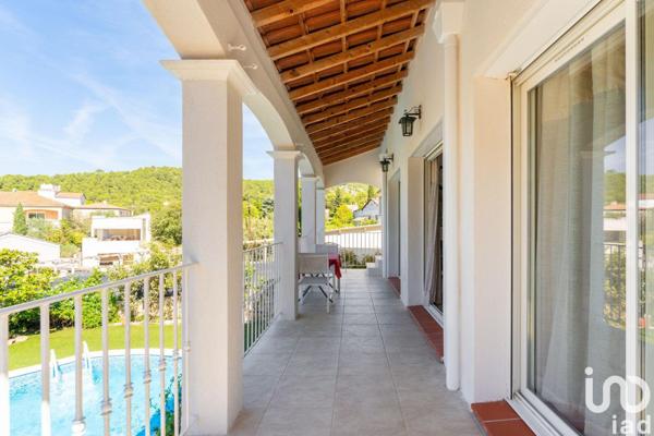 Maison à vendre 6 pièces 174 m² Marseille 9