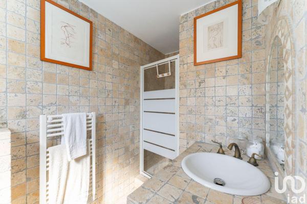 Maison à vendre 6 pièces 174 m² Marseille 9