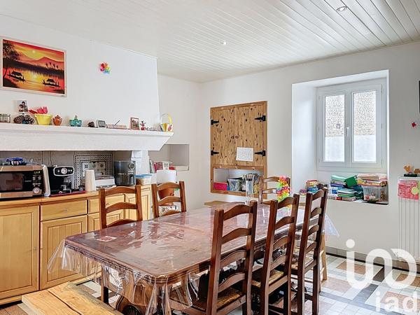 Maison à vendre 5 pièces 177 m² Mont