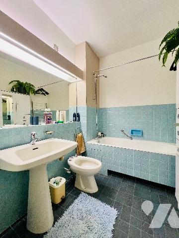 TOURS NORD - rue Croix Pasquier
Résidence avec parc - Appartement avec balcons, garage et cave.