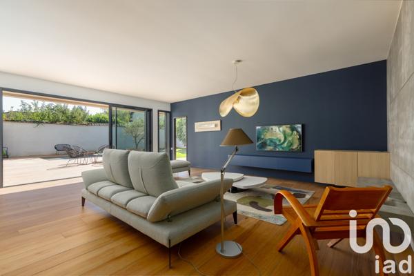 Maison à vendre 7 pièces 217 m² Tassin-la-Demi-Lune