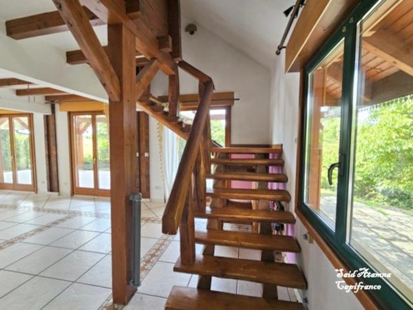 Dpt Vosges (88), à vendre proche de THAON LES VOSGES à Vaxoncourt Chalet, 5 pièces de 160m² sur un terrain de 2860m².