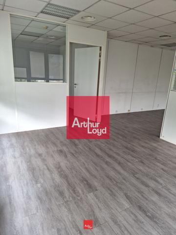 BUREAUX A LOUER EYBENS PARC ROLAND GARROS 287M² 1ER ETAGE AVEC PARKING