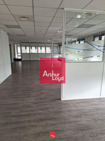 BUREAUX A LOUER EYBENS PARC ROLAND GARROS 287M² 1ER ETAGE AVEC PARKING