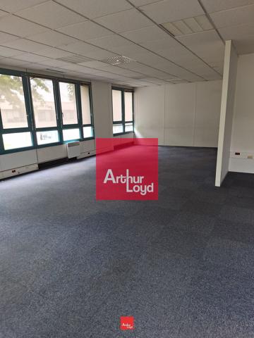 BUREAUX A LOUER EYBENS PARC ROLAND GARROS 287M² 1ER ETAGE AVEC PARKING