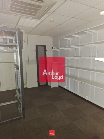 BUREAUX A LOUER EYBENS PARC ROLAND GARROS 287M² 1ER ETAGE AVEC PARKING