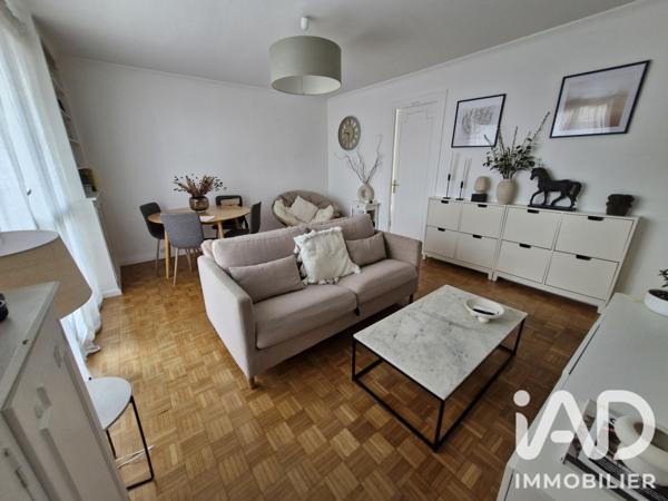Location appartement 3 pièces 49 m² Clamart