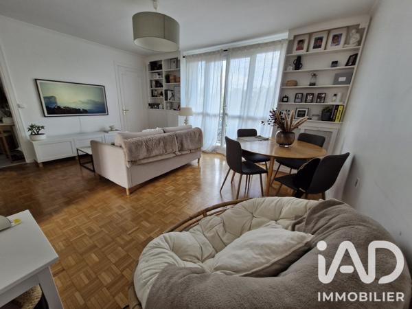 Location appartement 3 pièces 49 m² Clamart