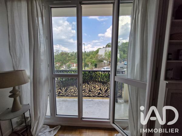 Location appartement 3 pièces 49 m² Clamart