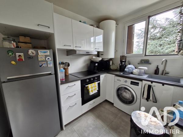 Location appartement 3 pièces 49 m² Clamart