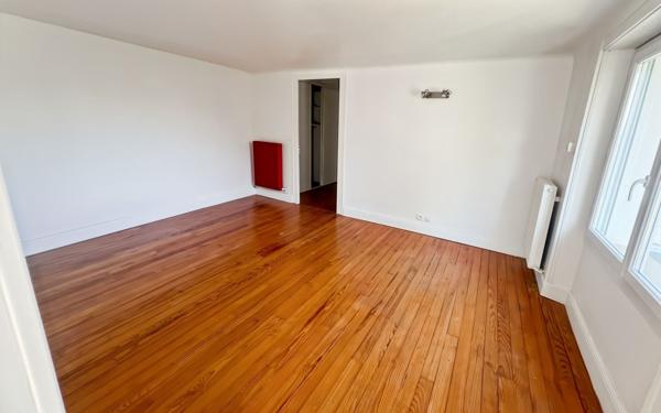 Maison à vendre    6 pièces • 160 m2 Idron