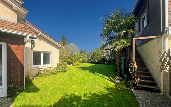 Maison à vendre    6 pièces • 160 m2 Idron