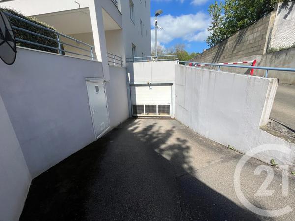 Parking à vendre  15 m 2   BESANCON  - 25