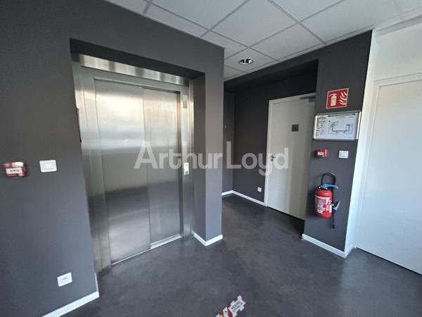 Immeuble indépendant à vendre à Valenciennes hyper centre emplacement stratégique