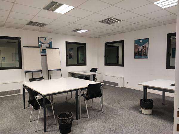 ESTER TECHNOPOLE - A LOUER - 85 m² de bureaux en rez-de-chaussée