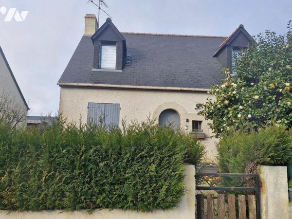 Votre office notarial vous propose à la vente cette Maison d'habitation individuelle construite...