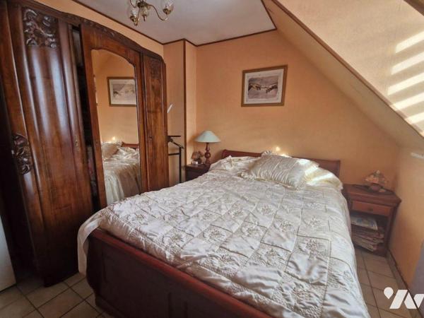 Votre office notarial vous propose à la vente cette Maison d'habitation individuelle construite...