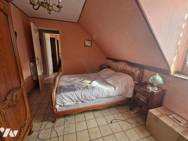 Votre office notarial vous propose à la vente cette Maison d'habitation individuelle construite...