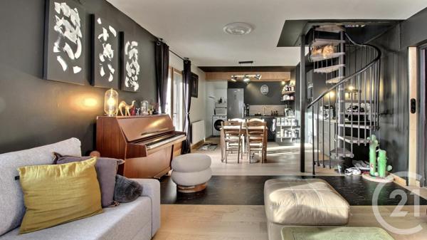 Maison à vendre  7 pièces - 218,67 m2 THOLLON LES MEMISES - 74