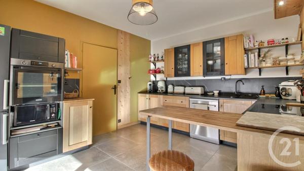 Maison à vendre  7 pièces - 218,67 m2 THOLLON LES MEMISES - 74