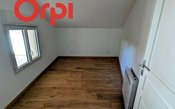 Maison à vendre    4 pièces •  Tonnay-Charente