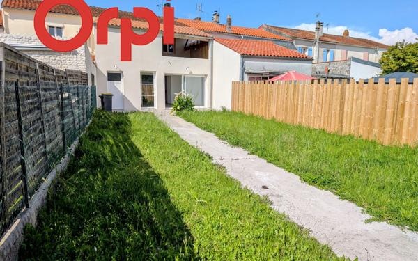 Maison à vendre    4 pièces •  Tonnay-Charente