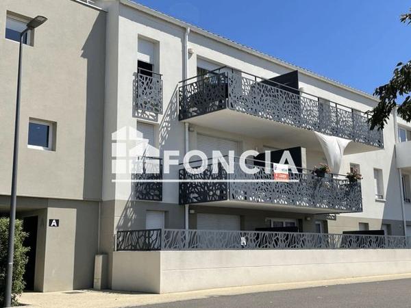 Location Appartement 2 pièces 39.3 m² - 8 CHEMINS DES PRADONS Istres 13800