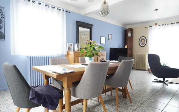 Maison à vendre    7 pièces • 196 m2 Corbie