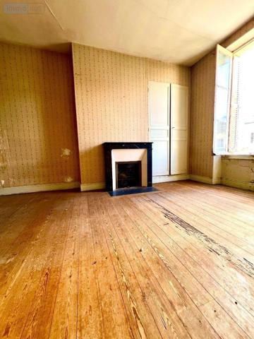 Maison de ville à vendre à Écueillé dans l'Indre (36240), ref : 016/444