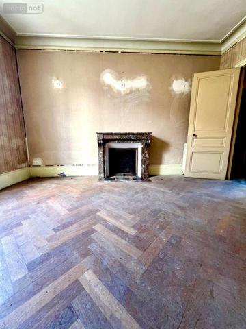 Maison de ville à vendre à Écueillé dans l'Indre (36240), ref : 016/444