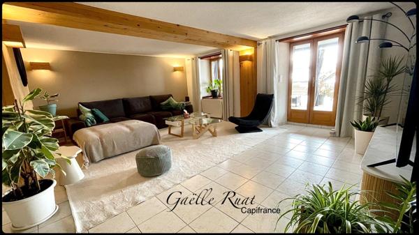 Font-Romeu-Odeillo-Via (66) _ Appartement T5 rénové – Rez-de-jardin PMR – Vue exceptionnelle sur les Pyrénées –