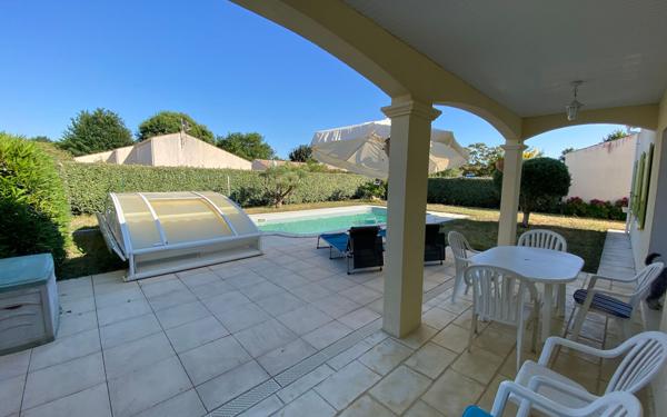 Maison à vendre    5 pièces •  Les Mathes