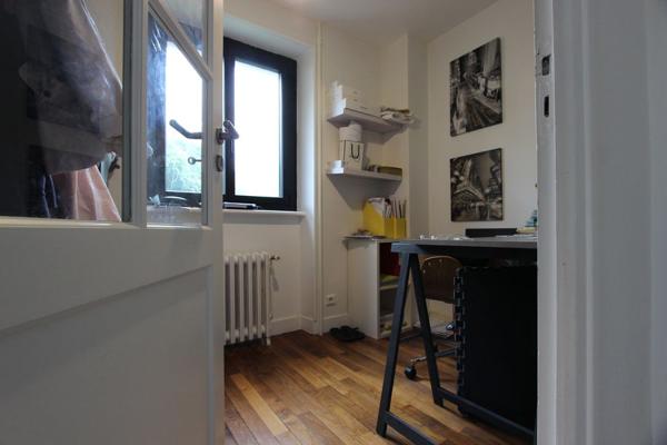 UNE 1950 RÉNOVÉE CONJUGUE CHARME & TENDANCES ACTUELLES. -