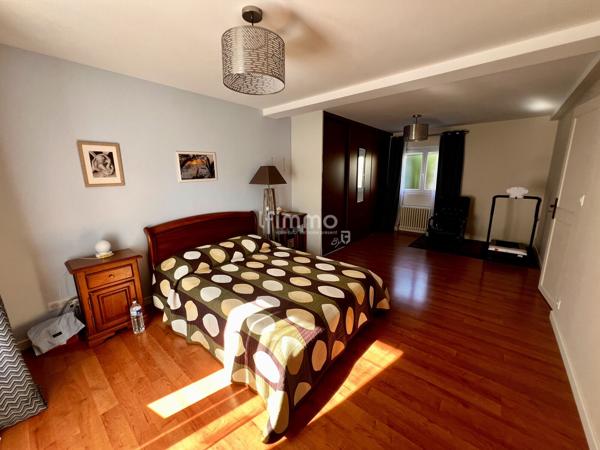 77350 Le Mée sur Seine, Pavillon familial T6 165m2