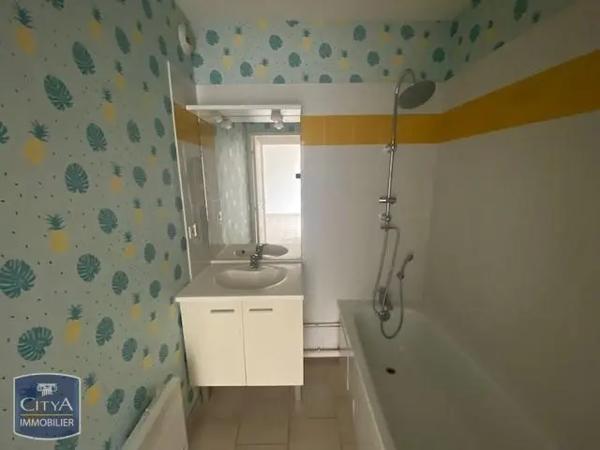 Appartement à louer 2 pièces 49.07m²