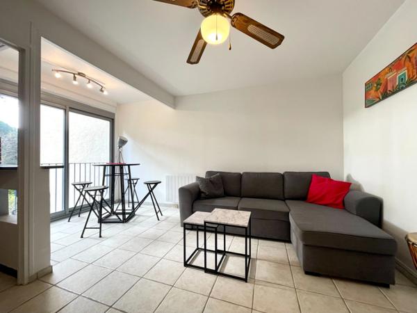 STUDIO 1 PIÈCE 25M2 AVEC PLACE DE PARKING